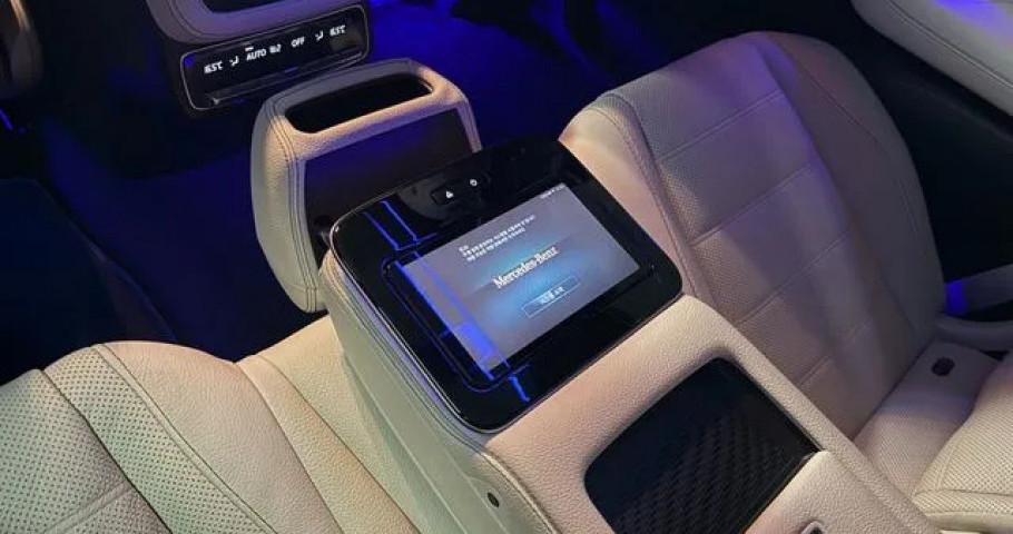 Mercedes-Benz Gls-Class 