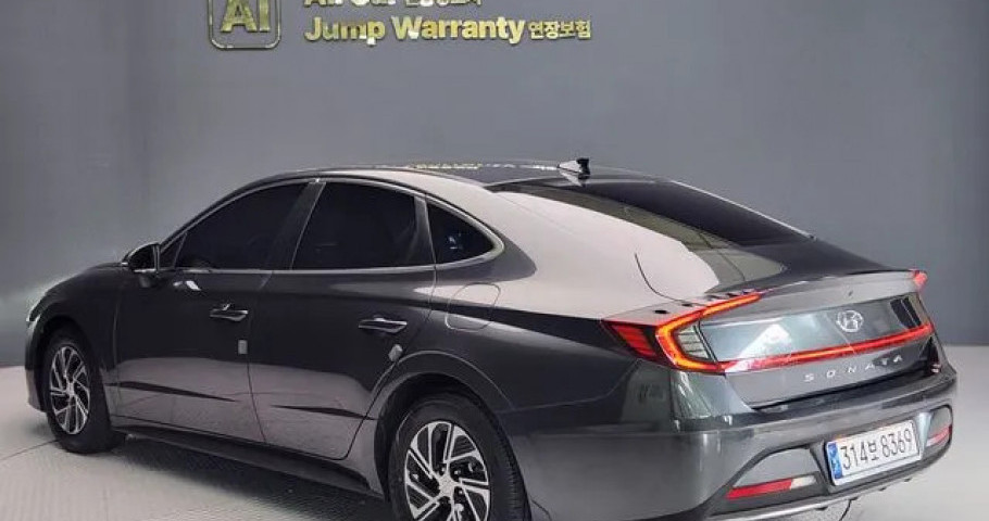 Hyundai Sonata 