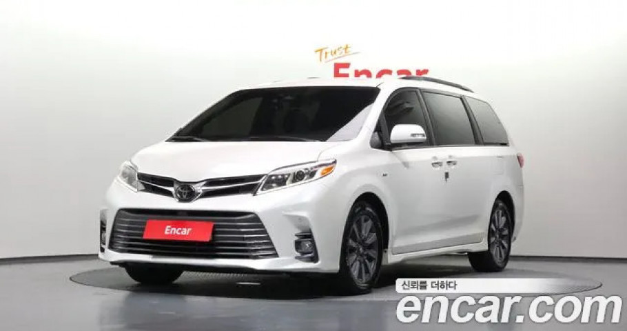 Toyota Sienna 