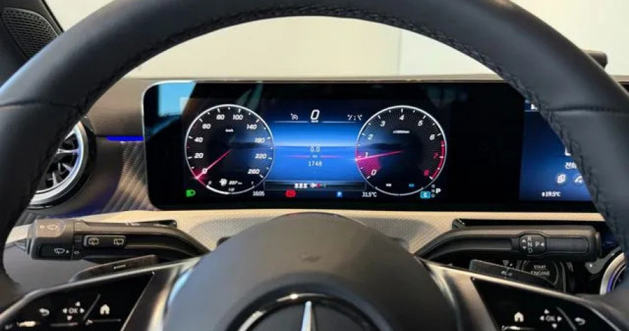 Mercedes-Benz A-Class 