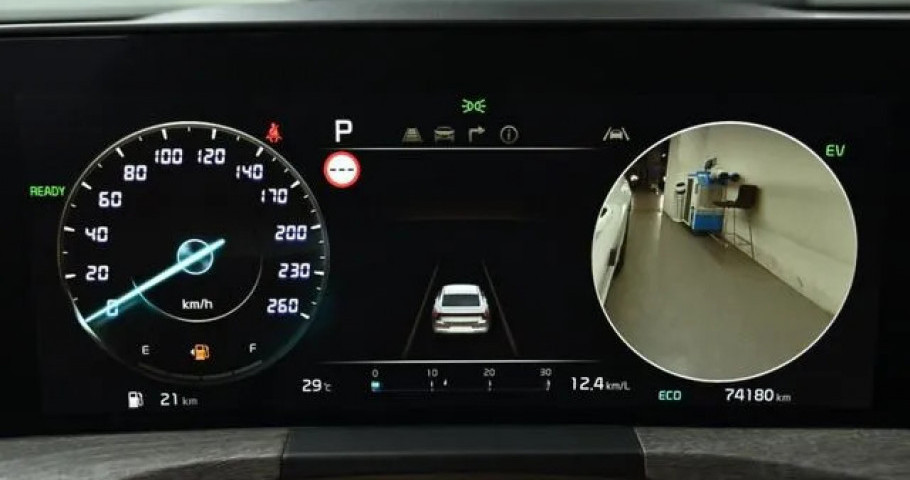Kia K8 