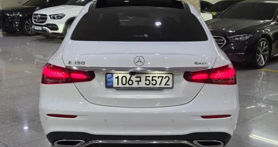 Mercedes-Benz E-Class 