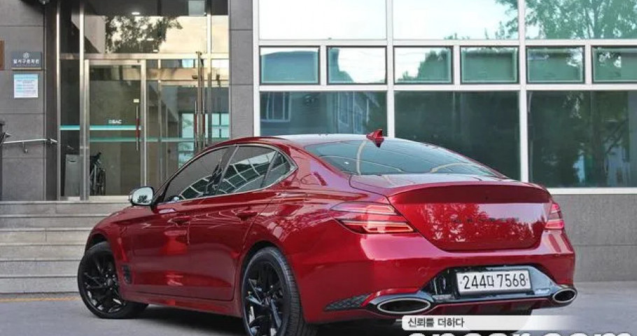 Genesis G70 