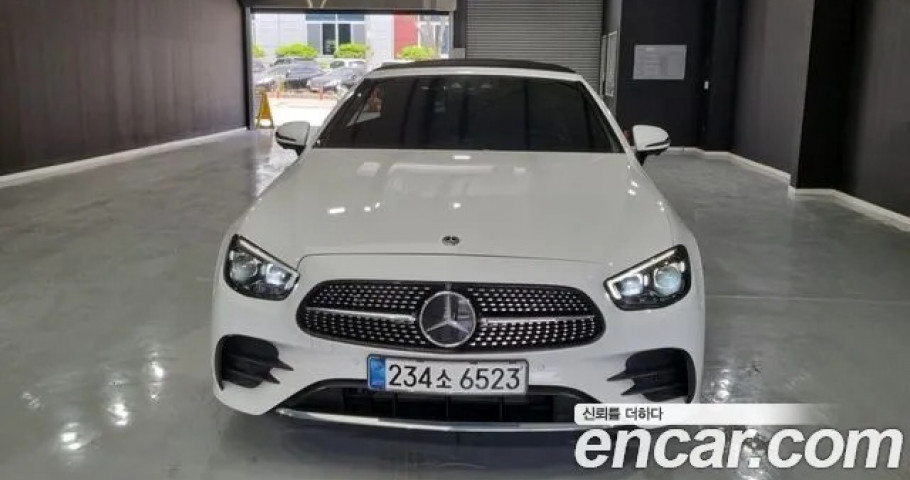 Mercedes-Benz E-Class 