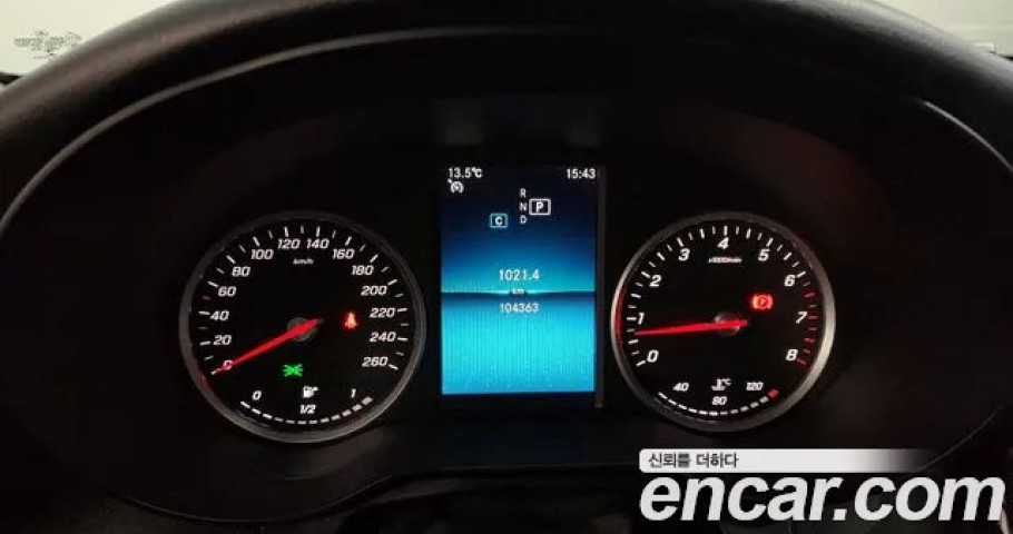 Mercedes-Benz C-Class 