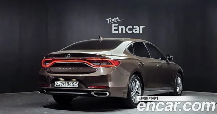 Hyundai Grandeur 