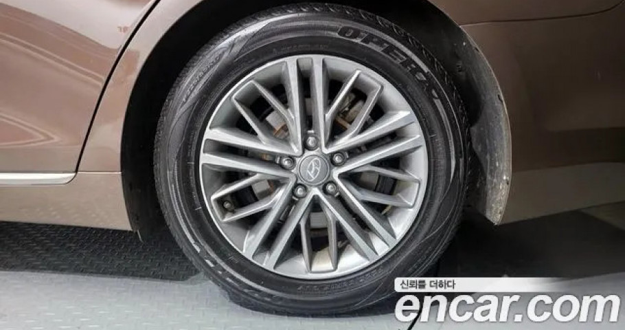 Hyundai Grandeur 