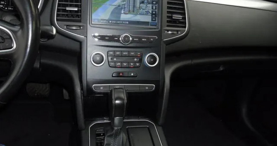 Renault-KoreaSamsung SM6 