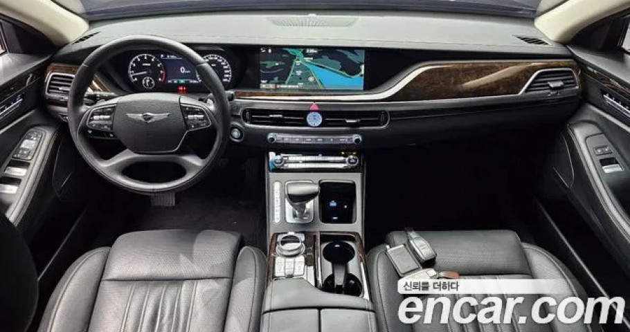 Genesis G90 