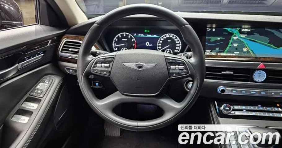 Genesis G90 