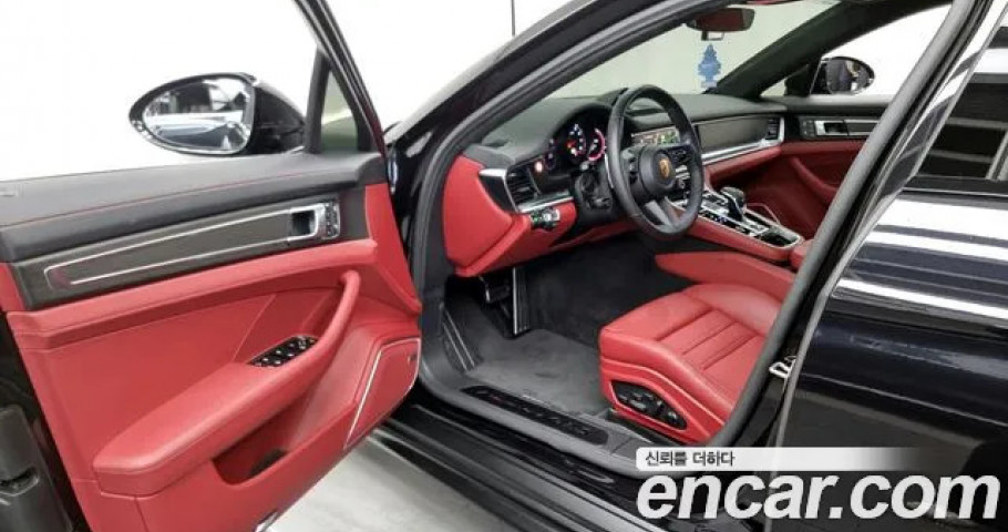 Porsche Panamera 