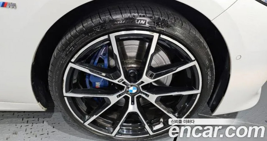 Bmw 8-Series 