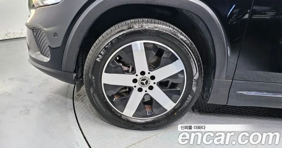 Mercedes-Benz Glb-Class 