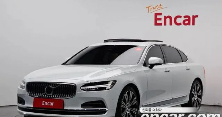Volvo S90 