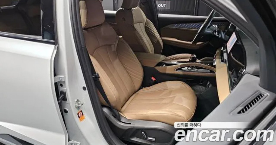 Renault-KoreaSamsung Grand Koleos 