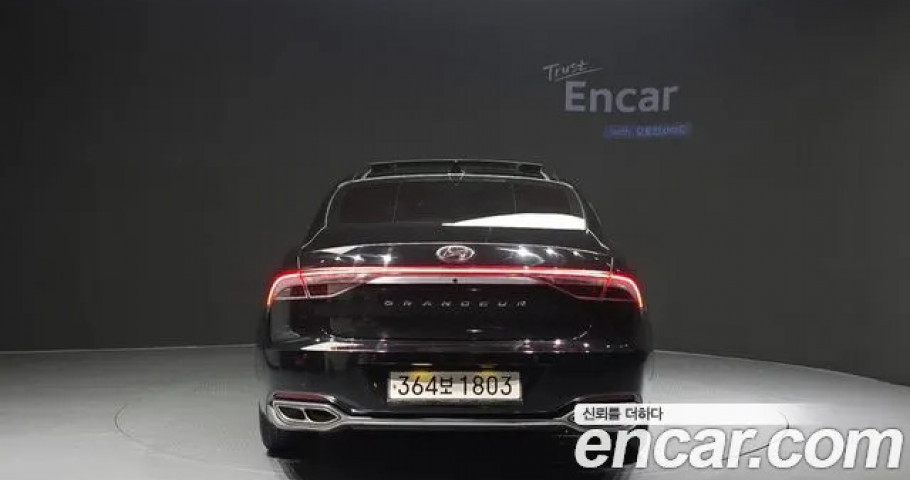 Hyundai Grandeur 