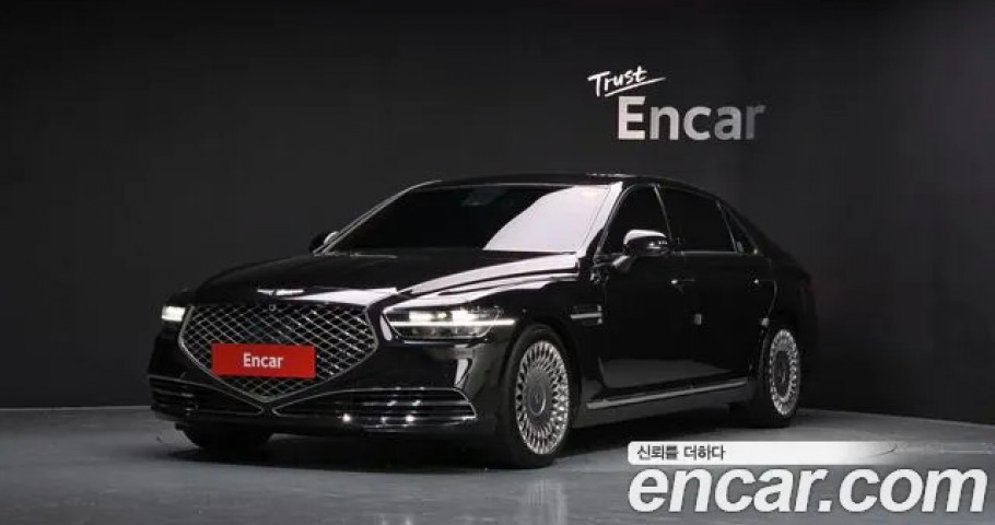 Genesis G90 