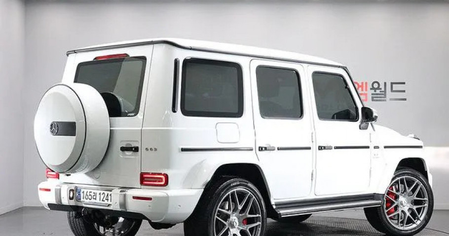 Mercedes-Benz G-Class 