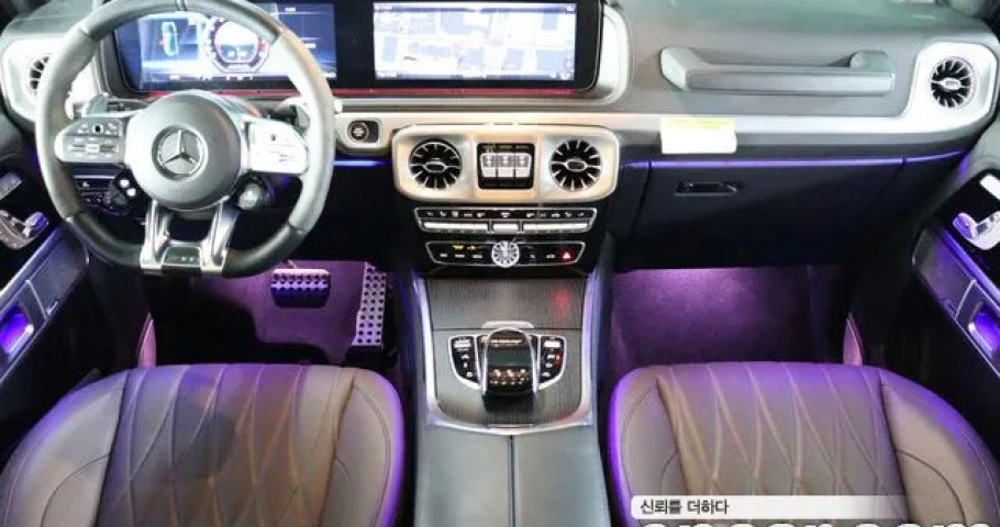 Mercedes-Benz G-Class 