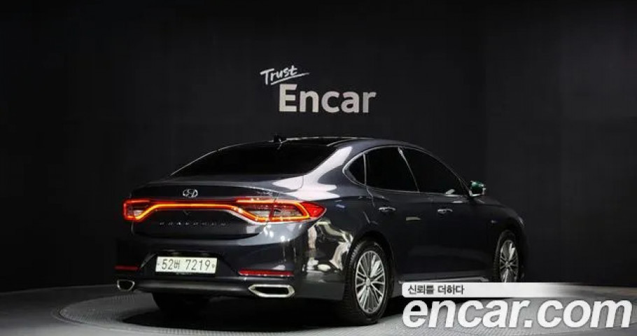 Hyundai Grandeur 