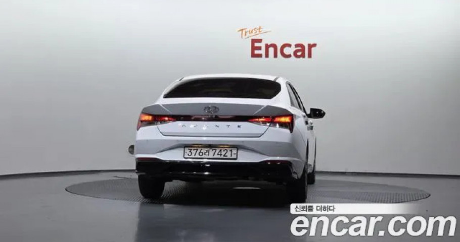 Hyundai Avante (Elantra) 