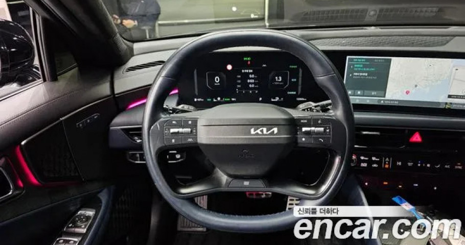 Kia K8 