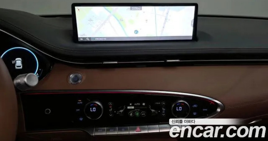 Genesis Gv70 