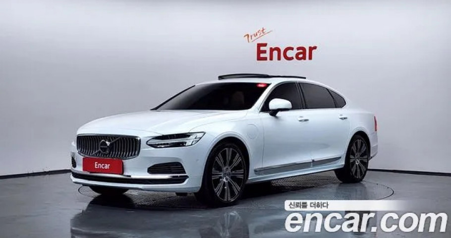 Volvo S90 