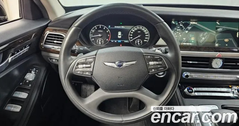 Genesis G90 
