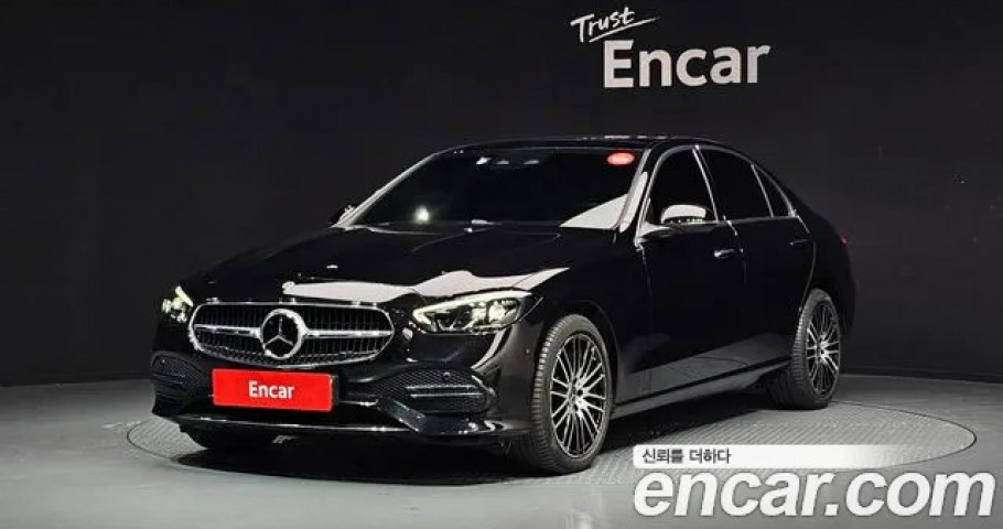 Mercedes-Benz C-Class 