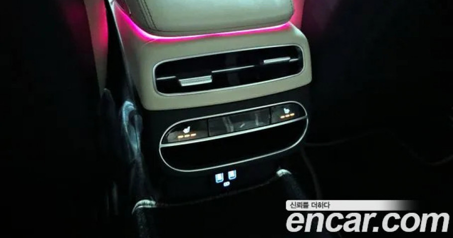 Genesis Gv70 