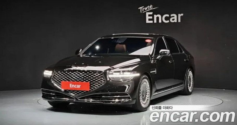 Genesis G90 