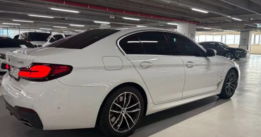 Bmw 5-Series 