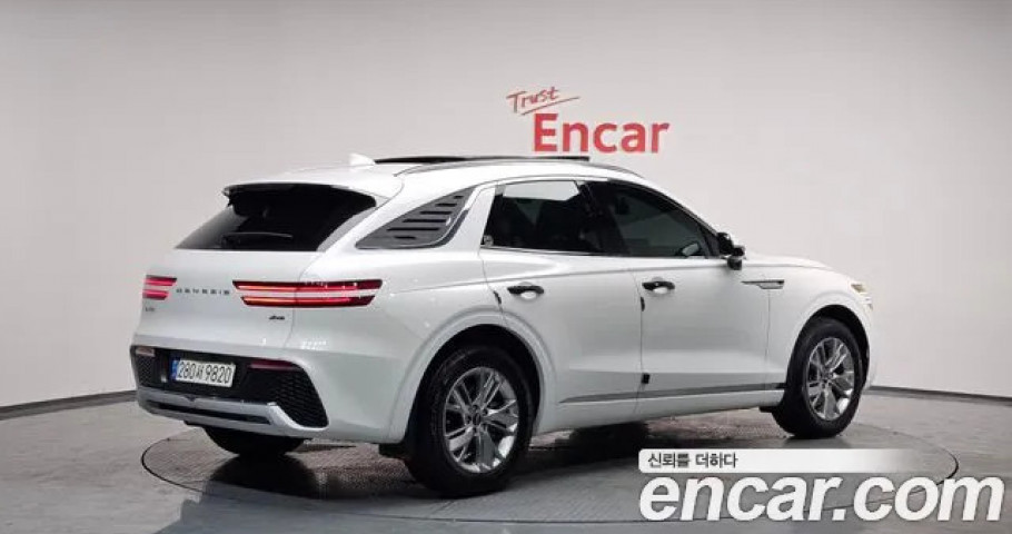 Genesis Gv70 