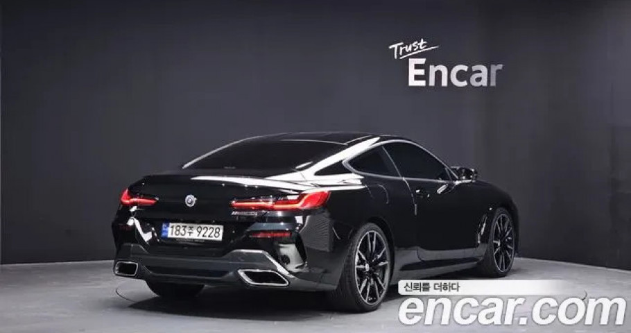 Bmw 8-Series 