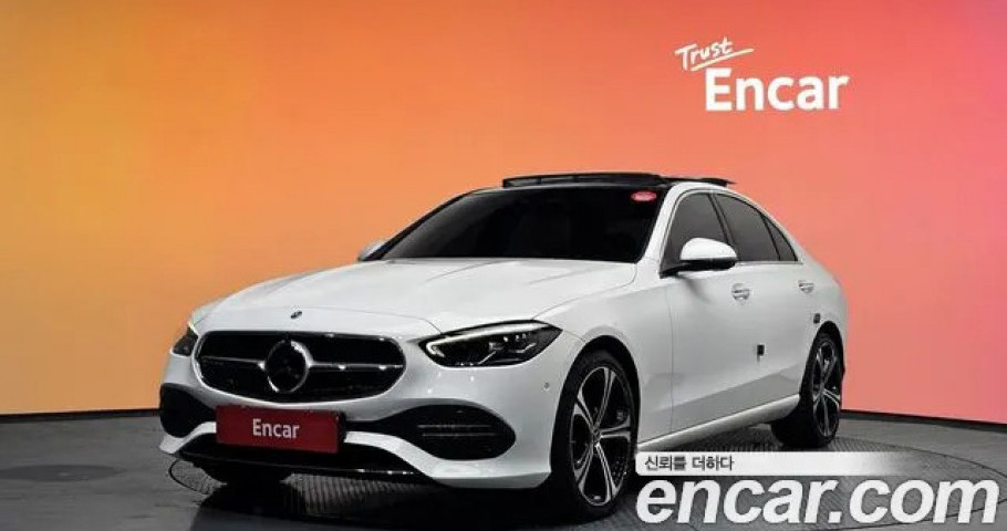 Mercedes-Benz C-Class 