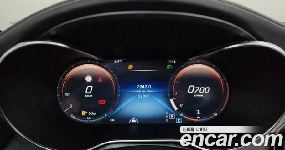 Mercedes-Benz C-Class 