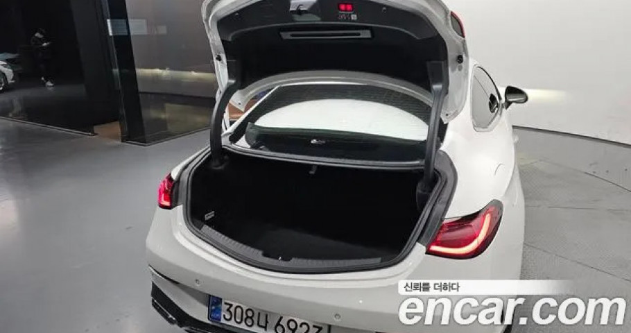 Mercedes-Benz Cle-Class 