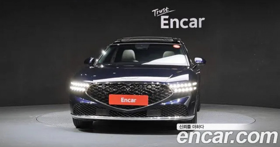 Genesis G90 