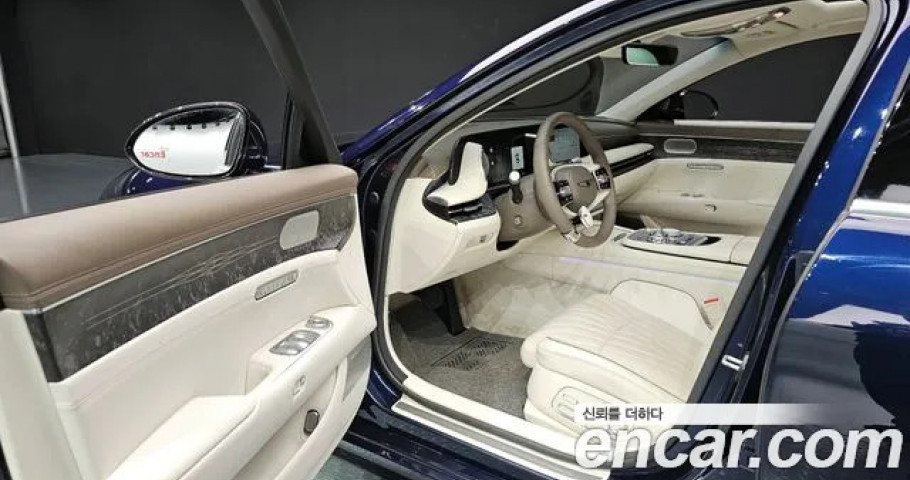 Genesis G90 