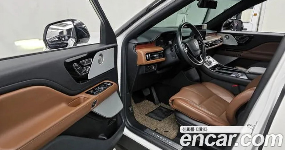 Lincoln Aviator 