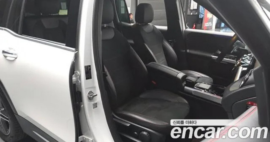 Mercedes-Benz Glb-Class 