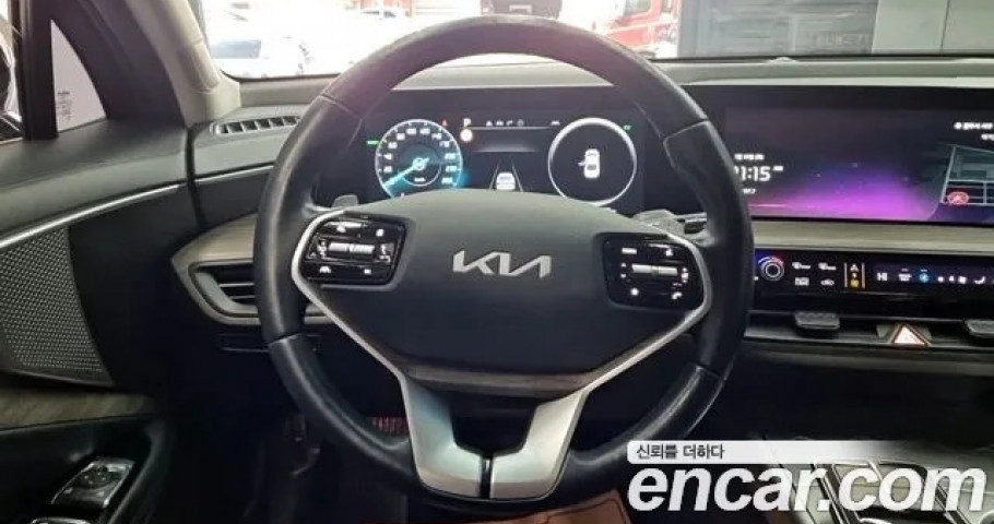 Kia K8 