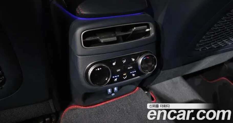 Genesis Gv70 
