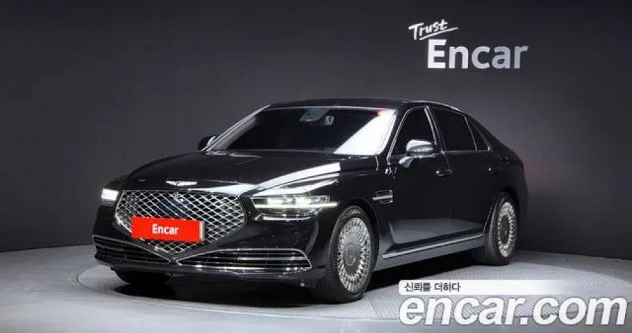 Genesis G90 