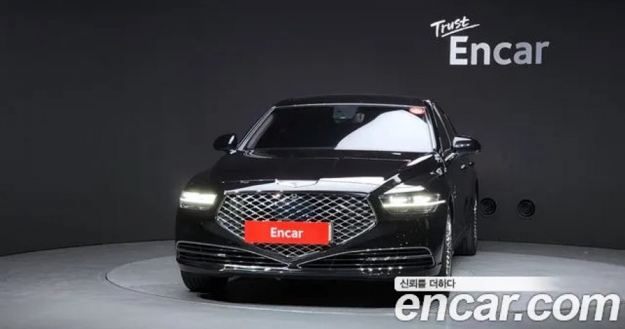 Genesis G90 