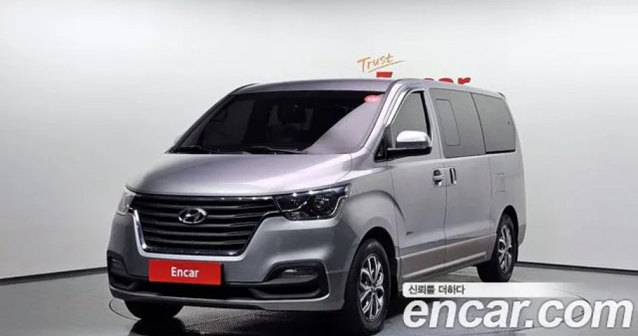 Hyundai Starex 