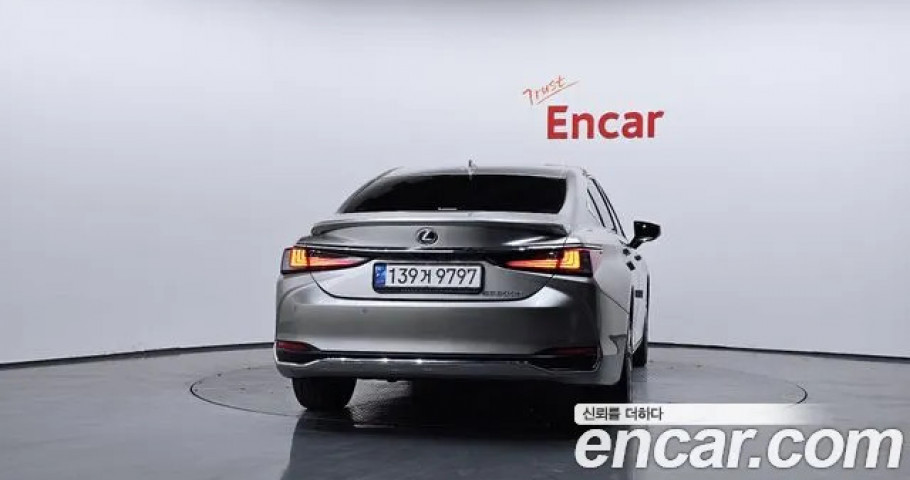 Lexus Es 