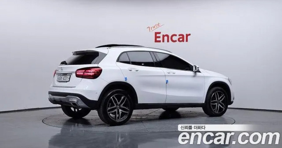 Mercedes-Benz Gla-Class 