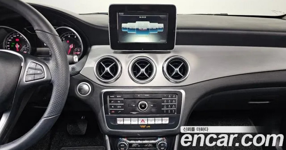 Mercedes-Benz Gla-Class 